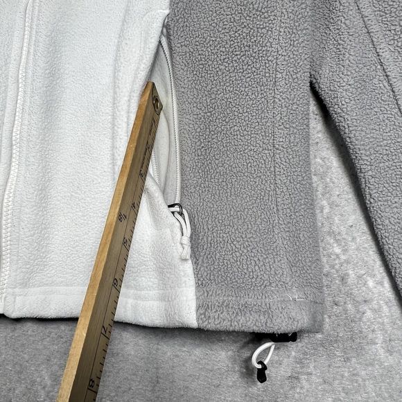The North Face Women’s White And Gray Full Zip Fleece Jacket Size Small - Picture 6 of 13